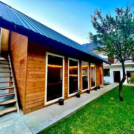 Lazer Cardaku Guesthouse Valbone Exterior foto