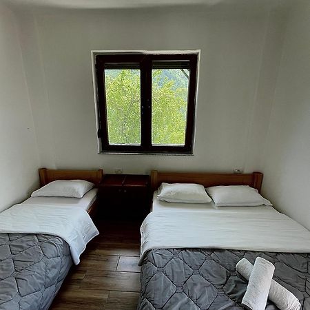 Lazer Cardaku Guesthouse Valbone Exterior foto
