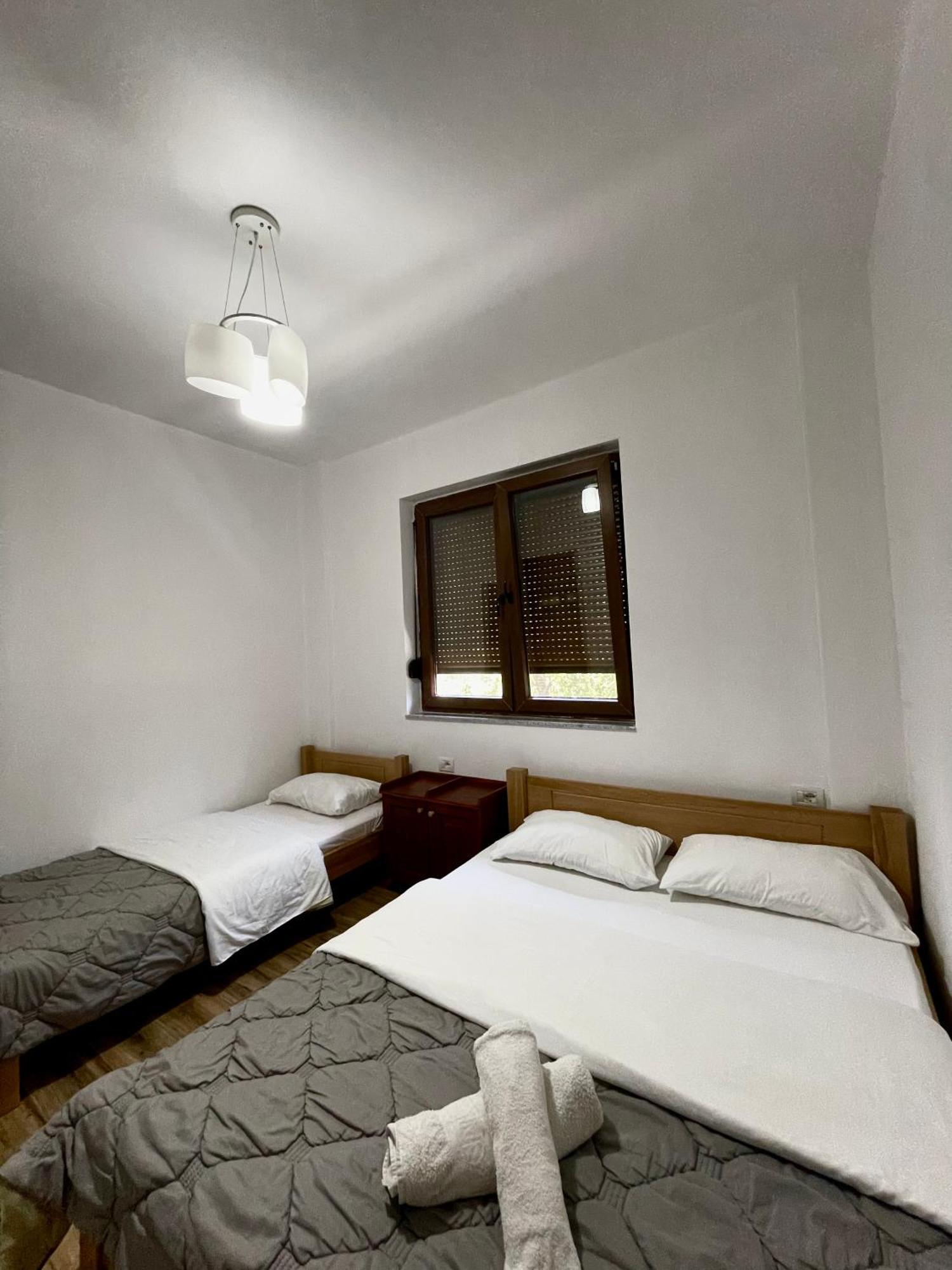 Lazer Cardaku Guesthouse Valbone Exterior foto