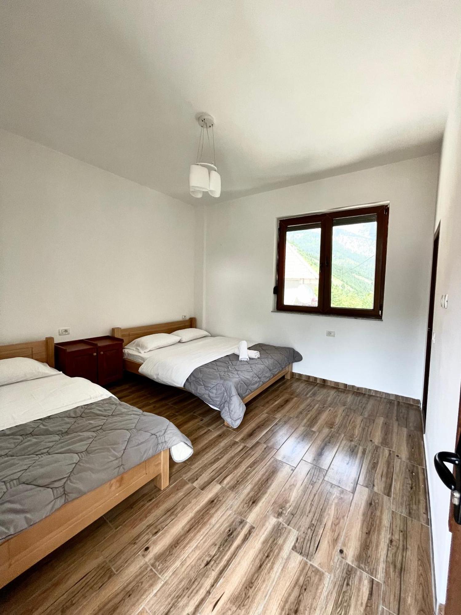 Lazer Cardaku Guesthouse Valbone Exterior foto