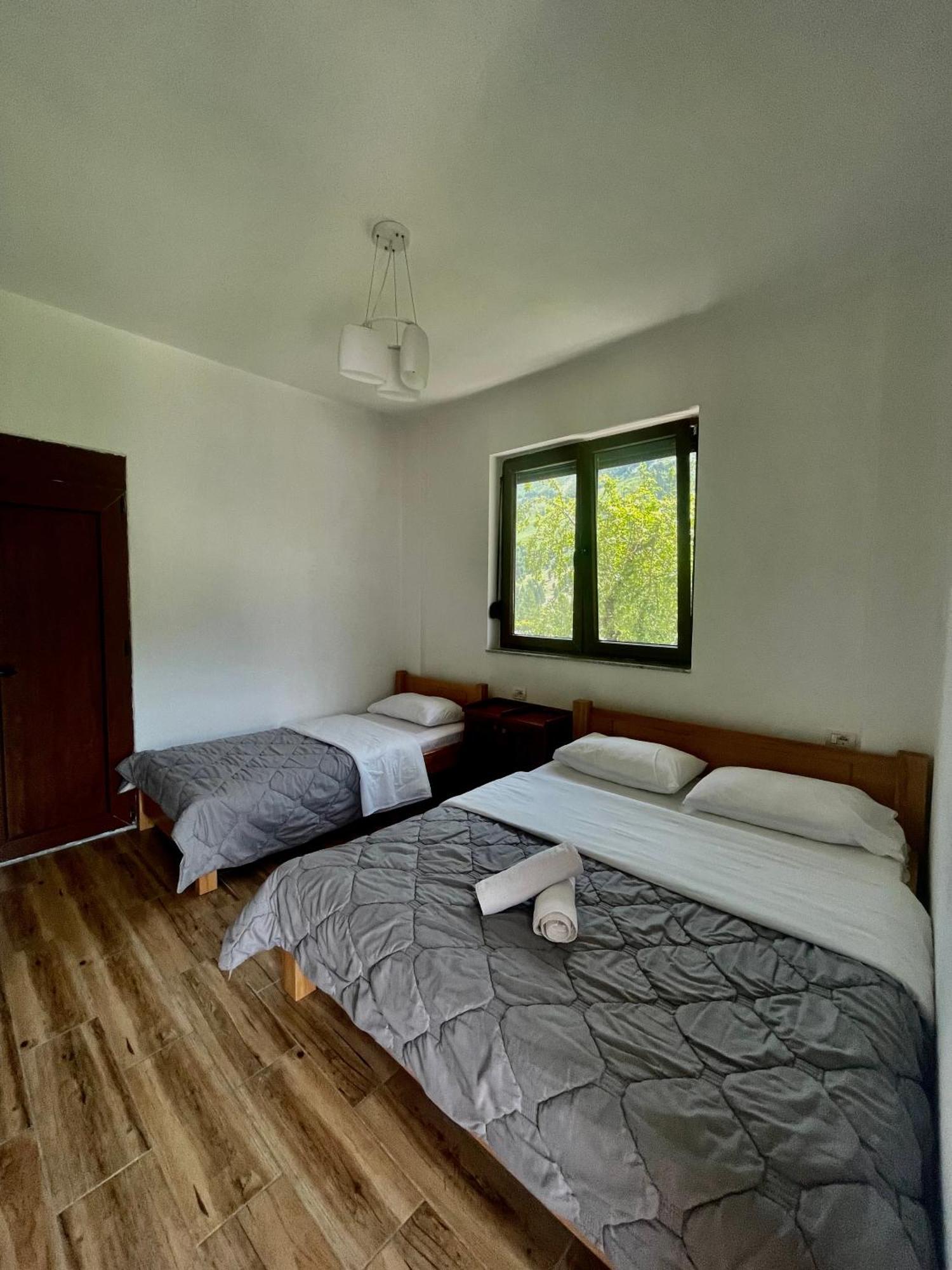 Lazer Cardaku Guesthouse Valbone Exterior foto